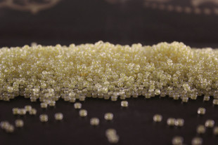 Бисер Чехия круглый 10/0 50г 38181 жёлтый