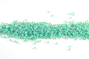 Бисер Чехия круглый 10/0 50г 37358 светло-зелёный