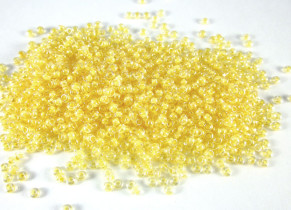 Бисер Чехия круглый 10/0 50г 38681 бледно-жёлтый