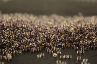 Бисер Чехия круглый 10/0 50г 58518 сиреневый меланж