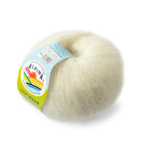 Пряжа ALPINA " LUCKY MOHAIR" 60% кид мохер, 40% акрил 10 * 50г 150 м №03 молочный. Цена за упаковку 10 шт