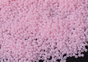 Бисер Чехия круглый 10/0 50г 17173 светло-розовый