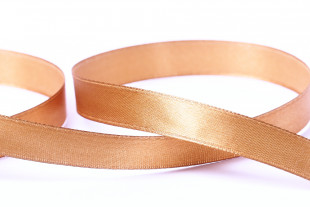 Лента атласная 12 мм 33 м ±2 м №051 св-коричневый