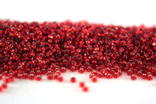 Бисер Чехия круглый 08/0 50г 97070 красный