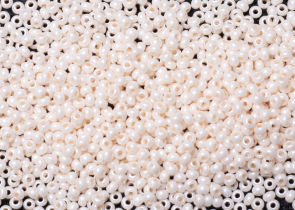 Бисер Чехия круглый 10/0 50г 16218 жемчужный