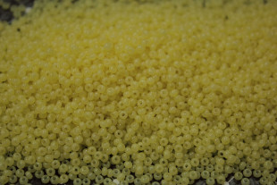 Бисер Чехия круглый 10/0 50г 02181 жёлтый