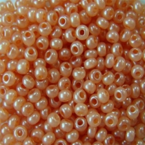 Бисер Чехия круглый 10/0 500г 17918 кремовый