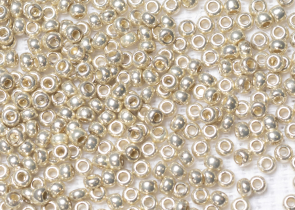 Бисер Чехия круглый 10/0 500г 18303 золотой