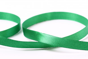 Лента атласная 12 мм 33 м ±2 м №035 зеленый