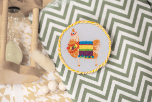 Набор для вышивания "PANNA" "Живая картина" JK-2189 "Брошь. Лама"