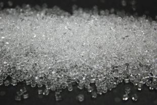 Бисер Япония HEXAGON 11/0 500г 0001 прозрачный