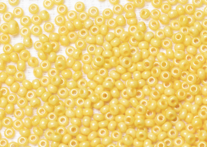 Бисер Чехия круглый 10/0 50г 16183 жёлтый