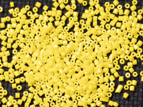 Бисер чешский PRECIOSA рубка 10/0 83110 желтый непрозрачный