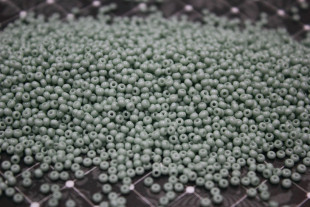 Бисер Чехия круглый 10/0 50г 03163 зелёный