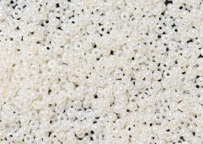 Бисер Чехия круглый 10/0 500г 47113 кремовый