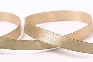 Лента атласная 12 мм 33 м ±2 м №093 бежевый