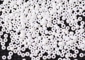Бисер Чехия круглый 10/0 500г 46205 белый/меланж