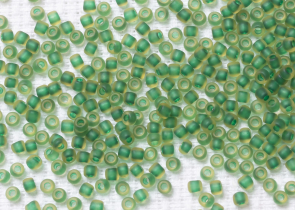 Бисер Япония круглый 11/0 250г 0242FM нарцисс/изумруд матовый, окрашенный изнутри