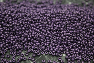 Бисер Чехия круглый 10/0 500г 18528m фиолетовый матовый