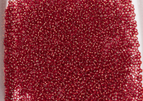 Бисер Япония MIYUKI Seed Beads 15/0 100г 0011 рубин серебряная линия внутри — фото 4