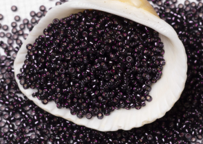 Бисер Япония MIYUKI Seed Beads 15/0 5г 1428 окрашенный вино серебряная линия внутри — фото 3