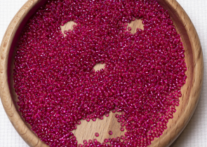Бисер Япония MIYUKI Seed Beads 15/0 5г 1436 окрашенный малина серебряная линия внутри — фото 6