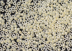 Бисер Япония MIYUKI Seed Beads 15/0 100г 0527 масло сливочное цейлонское — фото 2