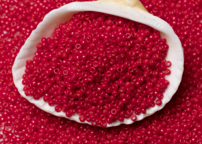 Бисер Япония MIYUKI Seed Beads 15/0 5г 1684 окрашенный яркий красный непрозрачный полуматовый — фото 3