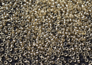 Бисер Япония MIYUKI Seed Beads 15/0 100г 0002 светло-золотой серебряная линия внутри — фото 2