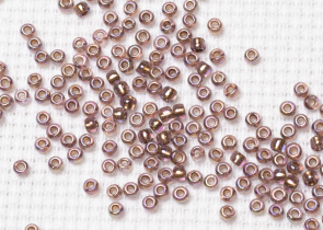 Бисер Япония круглый 11/0 250г 1809 светлый аметист радужный, медная линия внутри — фото 2