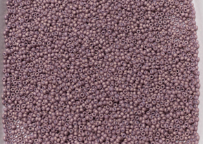 Бисер Япония MIYUKI Seed Beads 15/0 100г 2027 дасти лиловый непрозрачный матовый — фото 4
