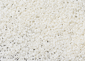 Бисер Япония MIYUKI Seed Beads 15/0 5г 0491 слоновая кость непрозрачный — фото 1