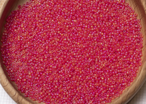 Бисер Япония MIYUKI Seed Beads 15/0 100г 0140FR светло-красный прозрачный радужный матовый — фото 5