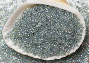 Бисер Япония MIYUKI Seed Beads 15/0 100г 0263 кристалл линия внутри из морской пены — фото 3