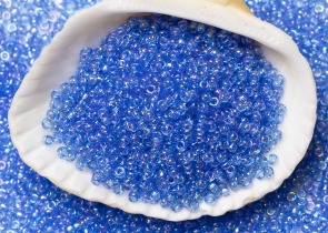Бисер Япония MIYUKI Seed Beads 15/0 5г 0261 светло-сапфир прозрачный радужный — фото 3