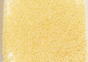 Бисер Япония MIYUKI Seed Beads 15/0 5г 0201 кристалл желтая линия внутри — фото 4