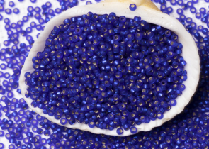 Бисер Япония MIYUKI Seed Beads 15/0 100г 0020F кобальт матовый серебряная линия внутри — фото 3