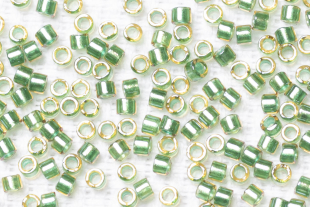Бисер Япония MIYUKI Delica  11/0 5г DB-0917 светло-игристый green topaz с цветной линией — фото 2