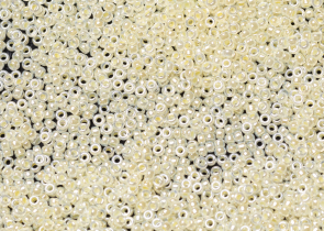 Бисер Япония MIYUKI Seed Beads 15/0 5г 0527 масло сливочное цейлонское — фото 1