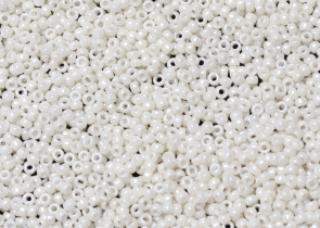 Бисер Япония MIYUKI Seed Beads 15/0 100г 0600 известняк непрозрачный блестящий — фото 1