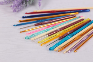 Для вязания " Gamma" HP крючок с пласт. ручкой сталь d 1. 75 мм 14 см в чехле .  — фото 4