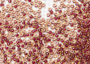 Бисер Япония MIYUKI Seed Beads 15/0 100г 0336 перидот блестящий винная линия внутри — фото 2