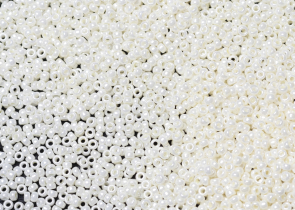 Бисер Япония MIYUKI Seed Beads 15/0 5г 0594 крем цейлонский — фото 1